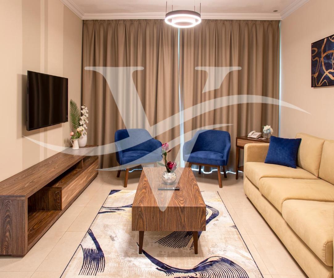 Viola Hotel Apartments ชาร์จาห์ ภายนอก รูปภาพ