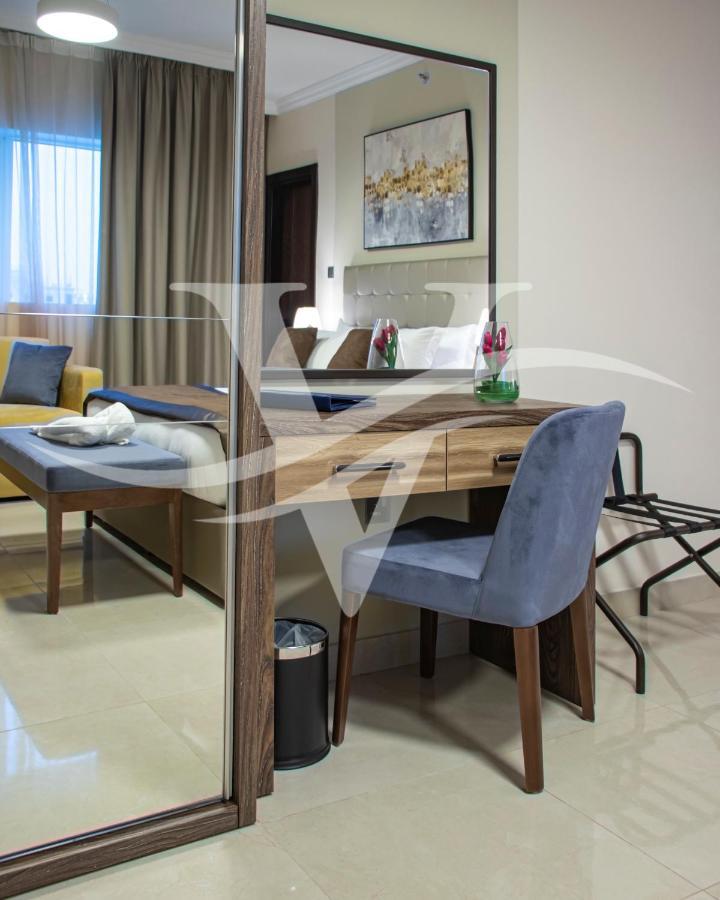 Viola Hotel Apartments ชาร์จาห์ ภายนอก รูปภาพ