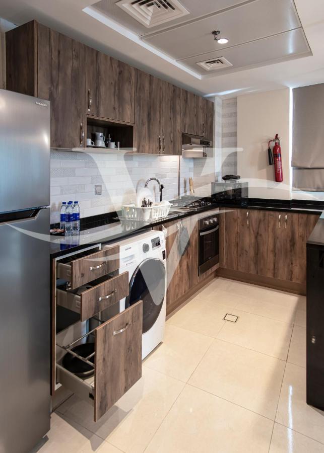 Viola Hotel Apartments ชาร์จาห์ ภายนอก รูปภาพ